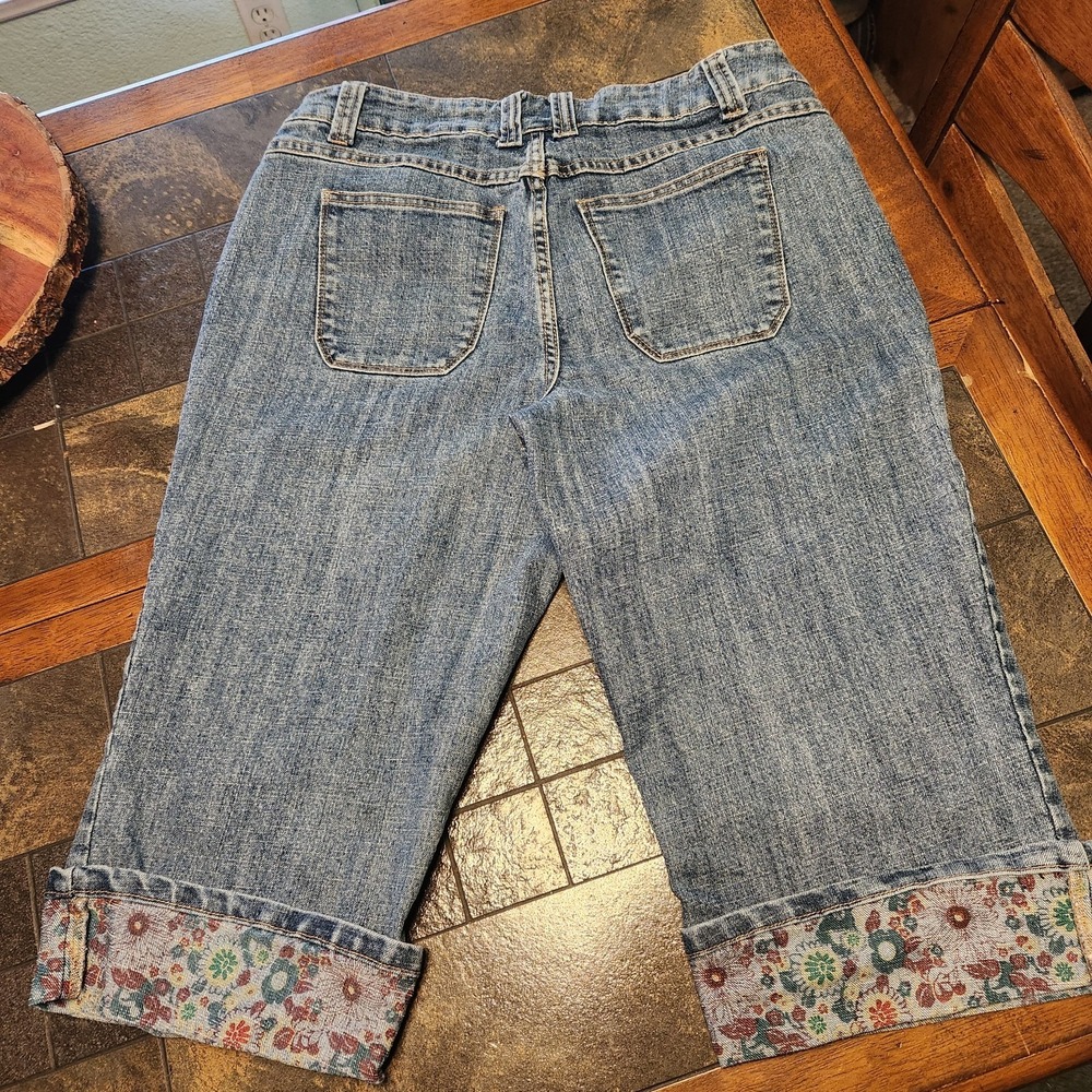 Christopher Banks Floral Trim Cuffed Capri Jeans Women 12 Stretch Mom Jeans - Picture 2 of 6